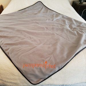 Pampered Chef Stadium Blanket